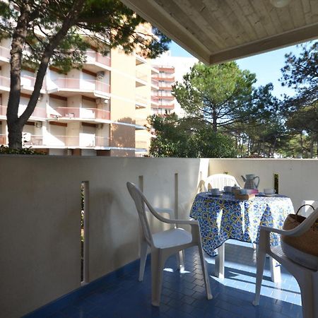 Ferienwohnung Residenza Marco Polo Lignano Sabbiadoro Exterior foto