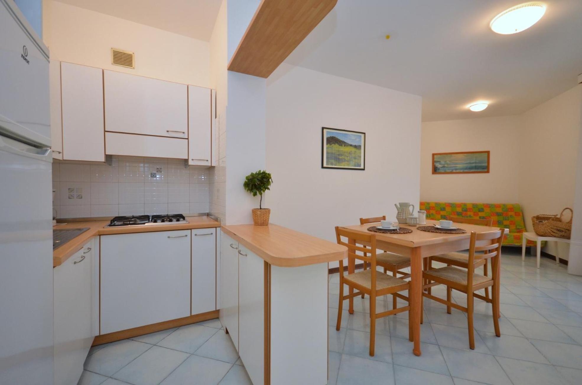 Ferienwohnung Residenza Marco Polo Lignano Sabbiadoro Exterior foto